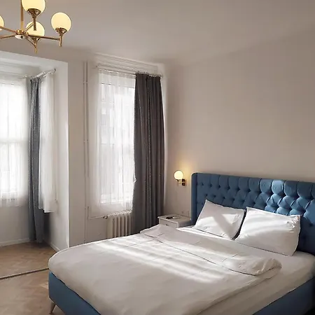Hotel Taksim *